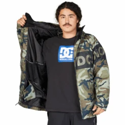 DC Propaganda Jacket 2023 - Men's Snowboard Jacket -DC Store DCPropagandaJacket2023MensWoodlandCamoGreen XGCK 4
